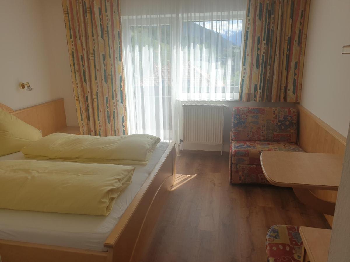 Haus Hubertus Hotell Mieders Eksteriør bilde